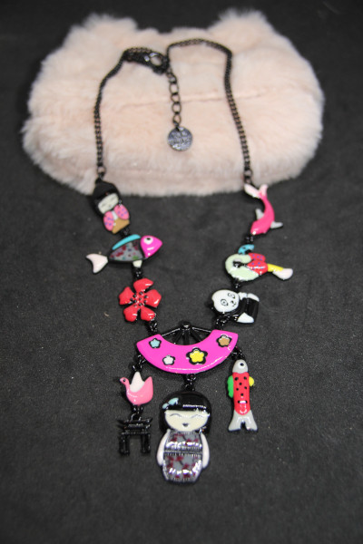 Collier 1910 (4.80)